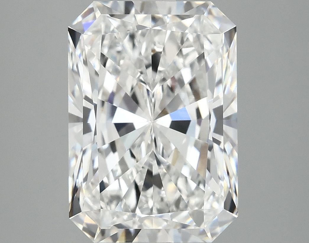 4.18 ct. radiant Lab Grown Diamond front image