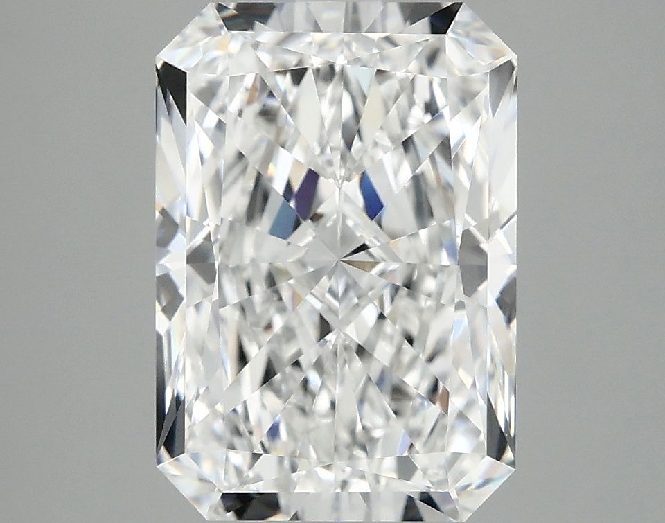 4.03 ct. radiant Lab Grown Diamond front image