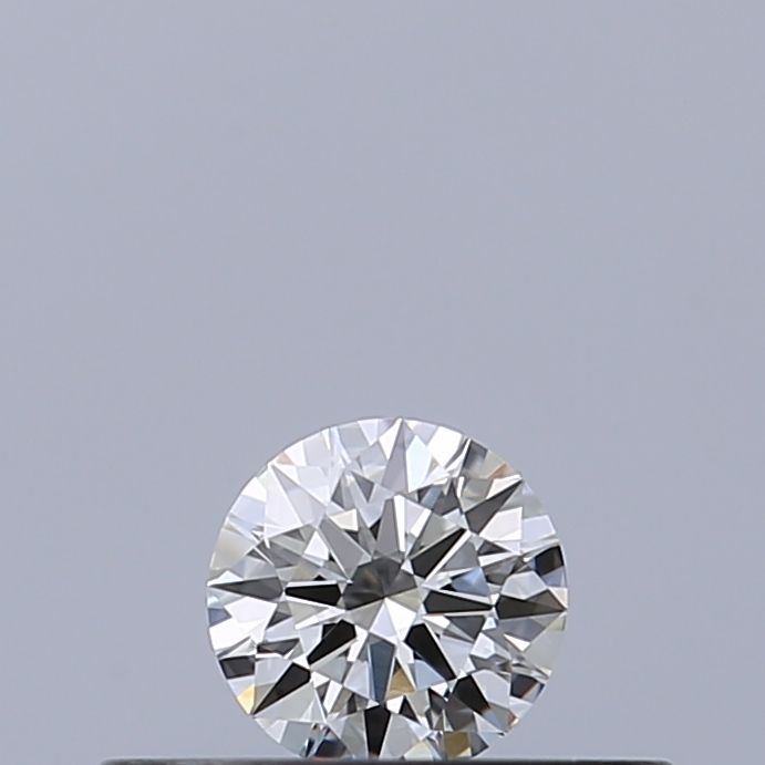 0.18 Carat Round Diamond E VVS2