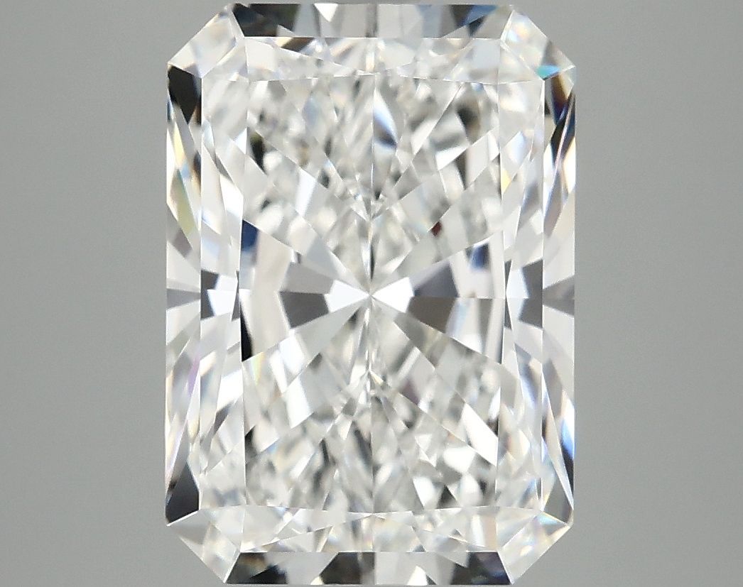 5.07 ct. radiant Lab Grown Diamond front image