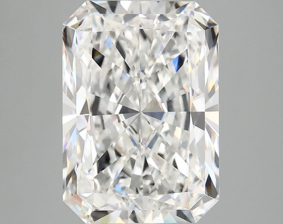 4.10 ct. radiant Lab Grown Diamond front image
