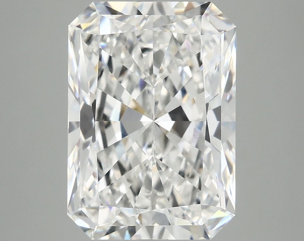 5.07 ct. radiant Lab Grown Diamond front image