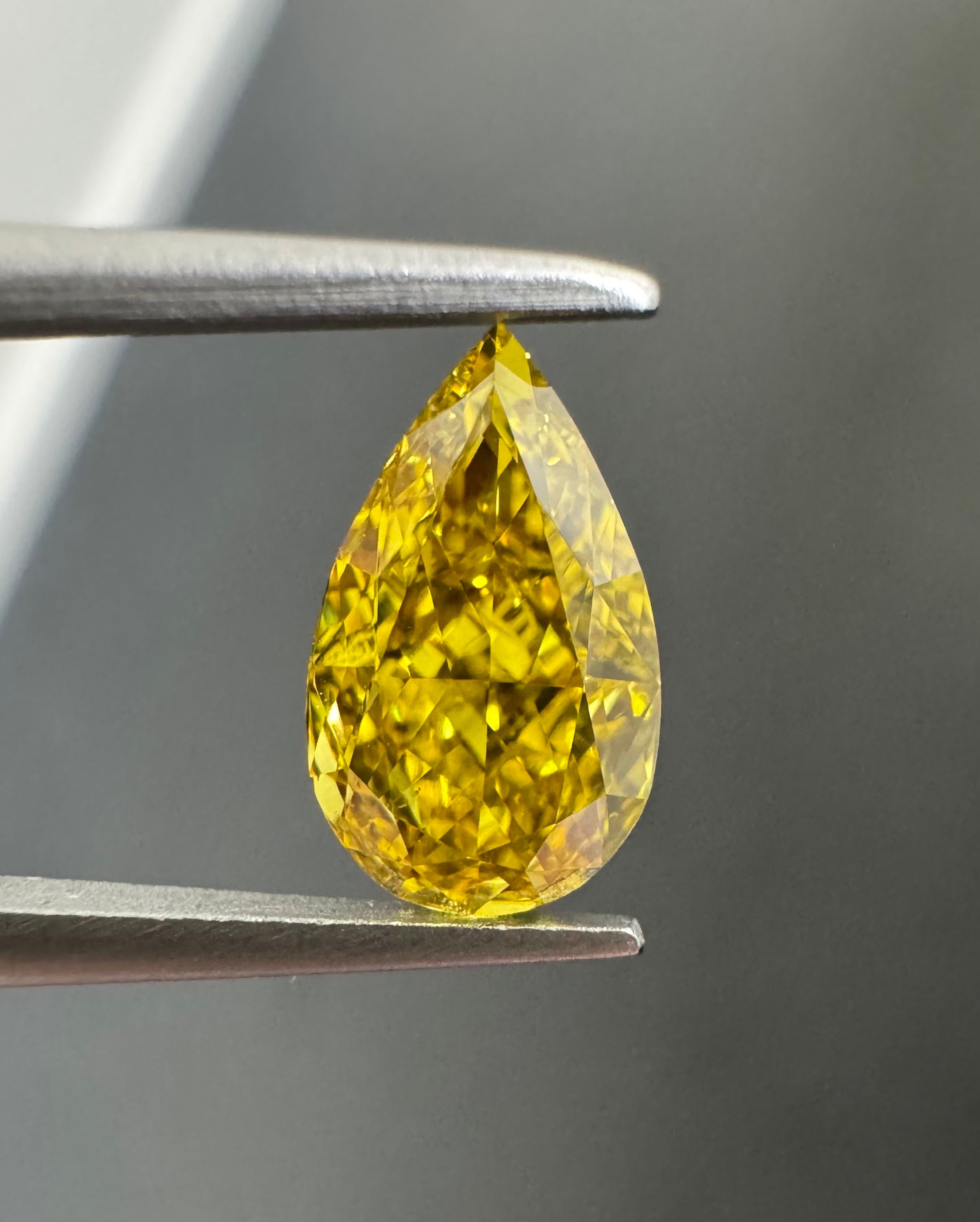 1.00 ct Pear diamond