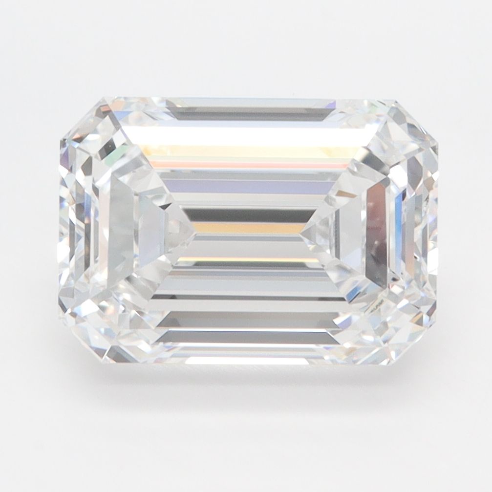 Diament LG szmaragdowy, 4.1 ct, E, VVS1
