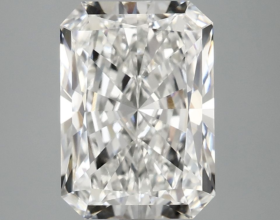 3.82 ct. radiant Lab Grown Diamond front image