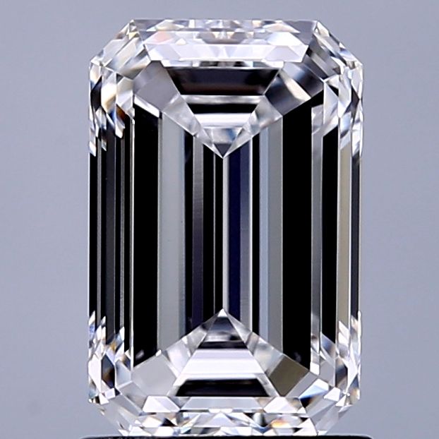 1.70 ct. emerald Lab Grown Diamond front image