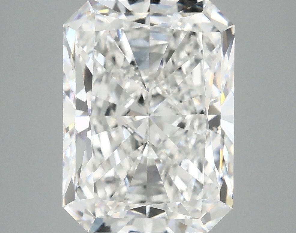 5.07 ct. radiant Lab Grown Diamond front image
