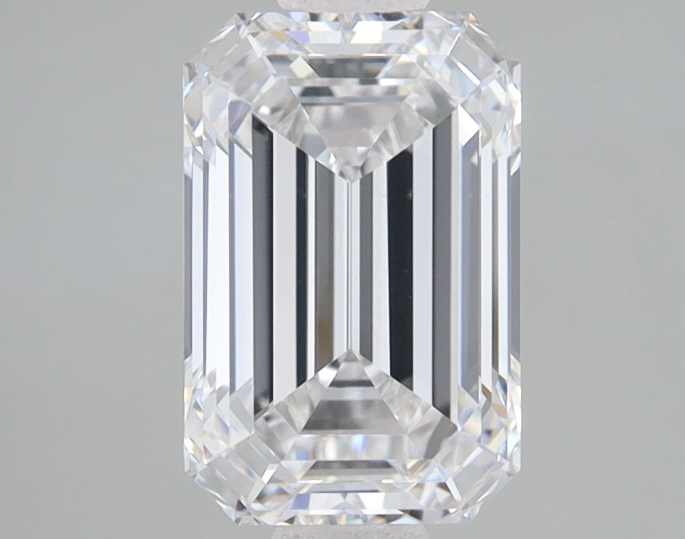 2.94 ct. emerald Lab Grown Diamond front image