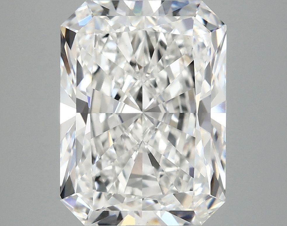 4.89 ct. radiant Lab Grown Diamond front image