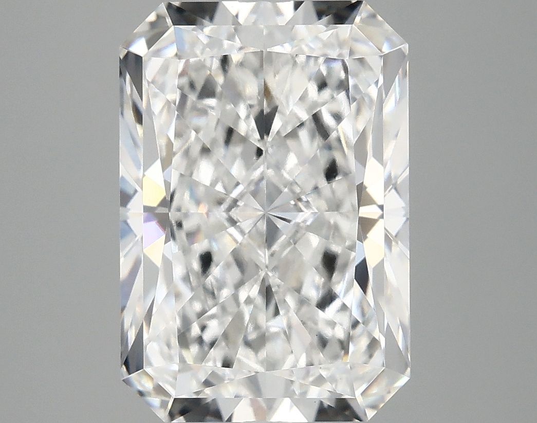 5.07 ct. radiant Lab Grown Diamond front image