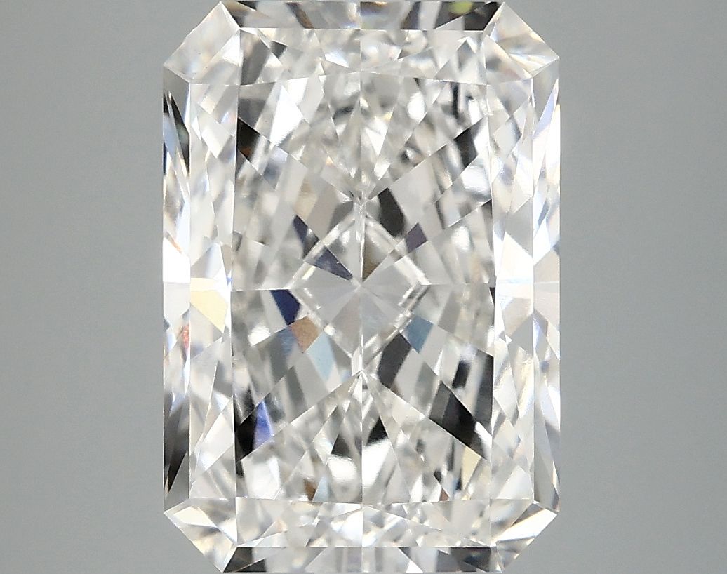 5.01 ct. radiant Lab Grown Diamond front image