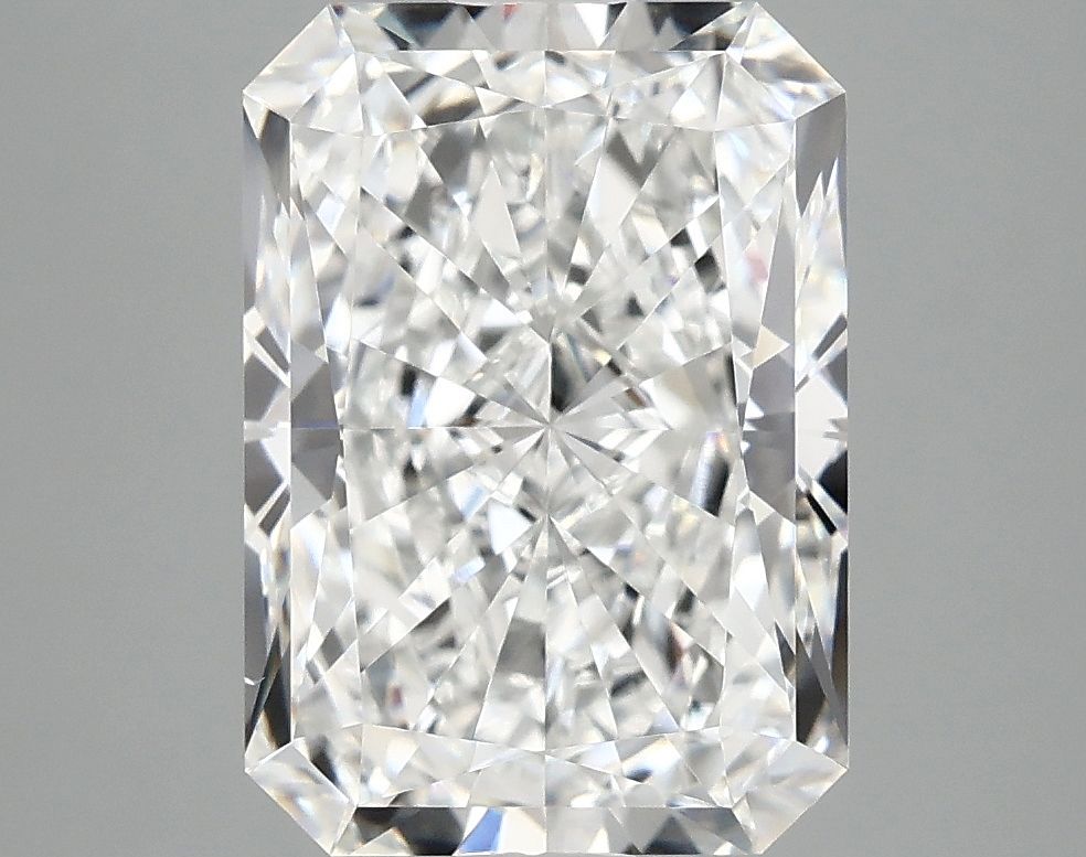 4.06 ct. radiant Lab Grown Diamond front image