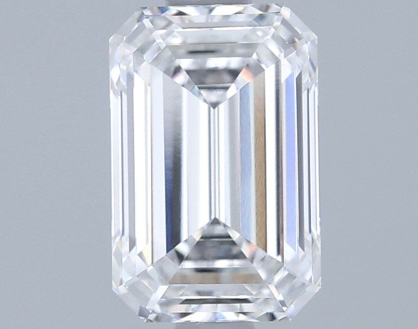1.37 ct. emerald Lab Grown Diamond front image