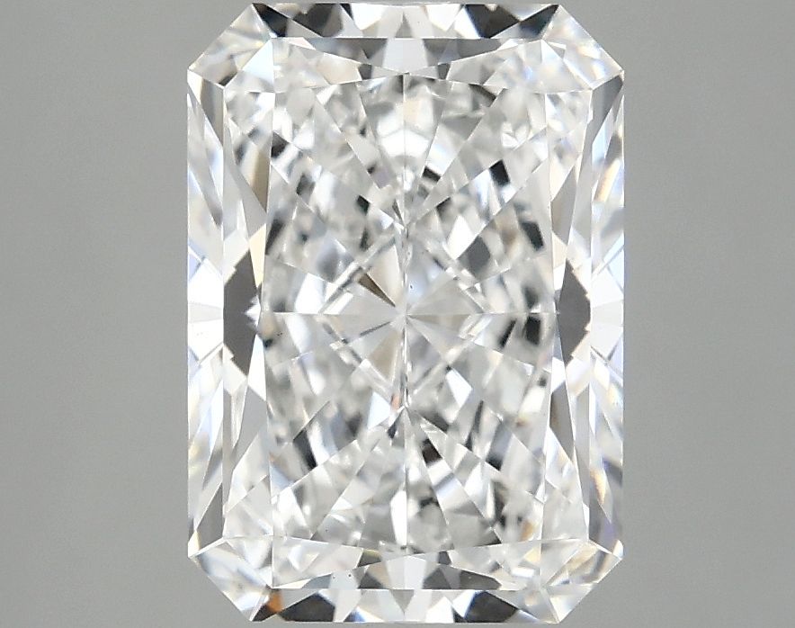 3.08 ct. radiant Lab Grown Diamond front image