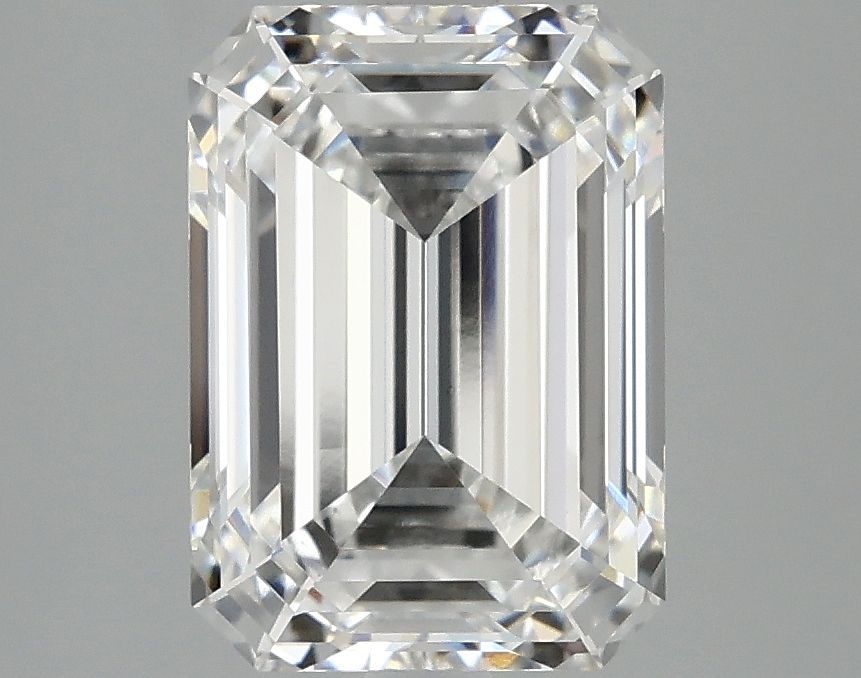 3.10 ct. emerald Lab Grown Diamond front image