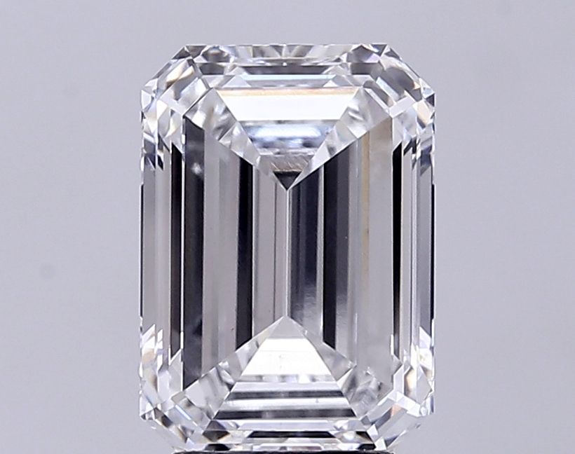 4.03 ct. emerald Lab Grown Diamond front image