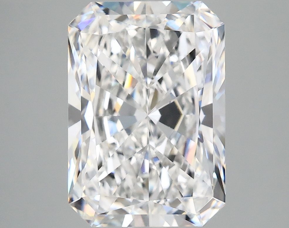 4.27 ct. radiant Lab Grown Diamond front image