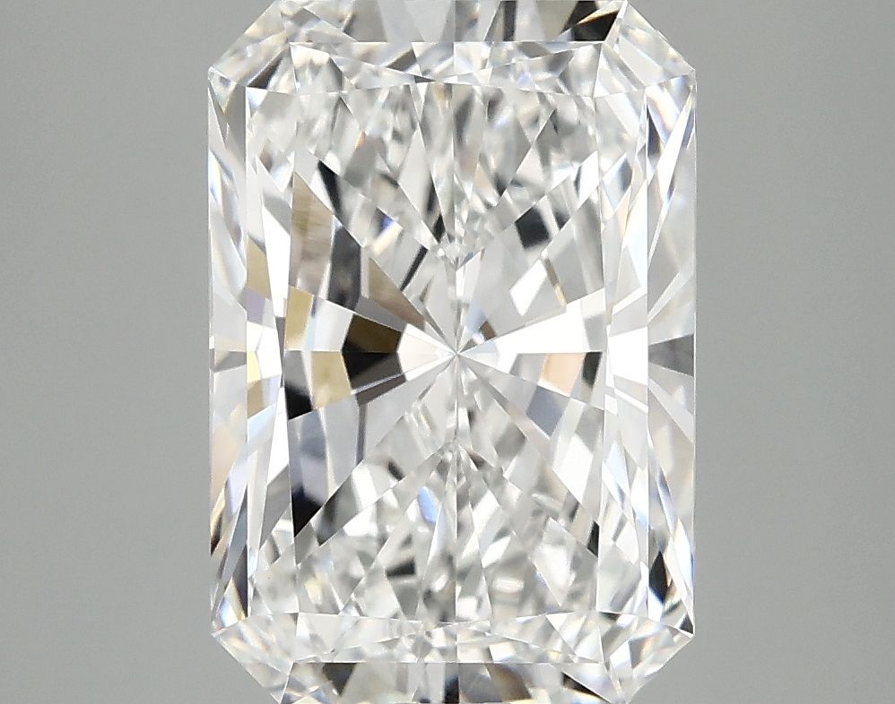 3.97 ct. radiant Lab Grown Diamond front image