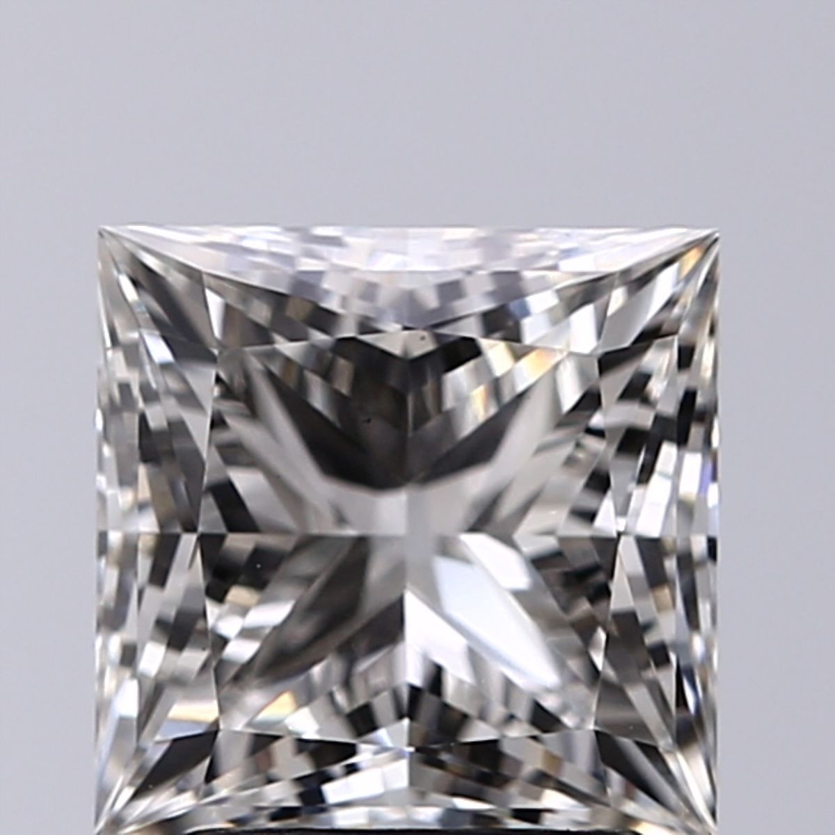 2.21 ct. princess Lab Grown Diamond front image