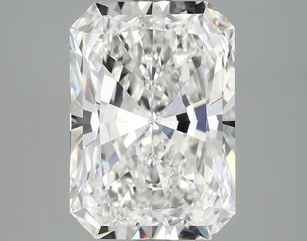 4.09 ct. radiant Lab Grown Diamond front image