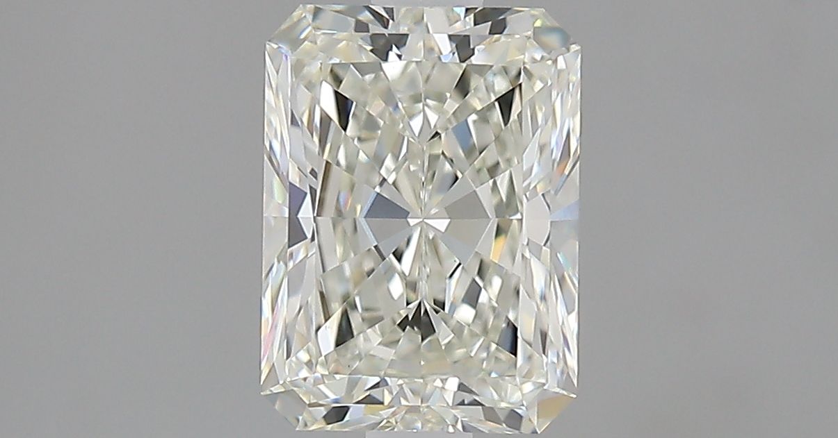 1.55 Carat Radiant Diamond J VS1