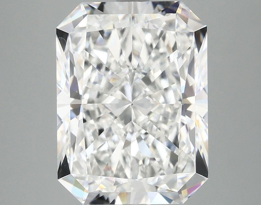 5.05 ct. radiant Lab Grown Diamond front image