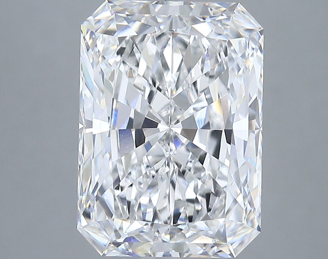 5.37 ct. radiant Lab Grown Diamond front image