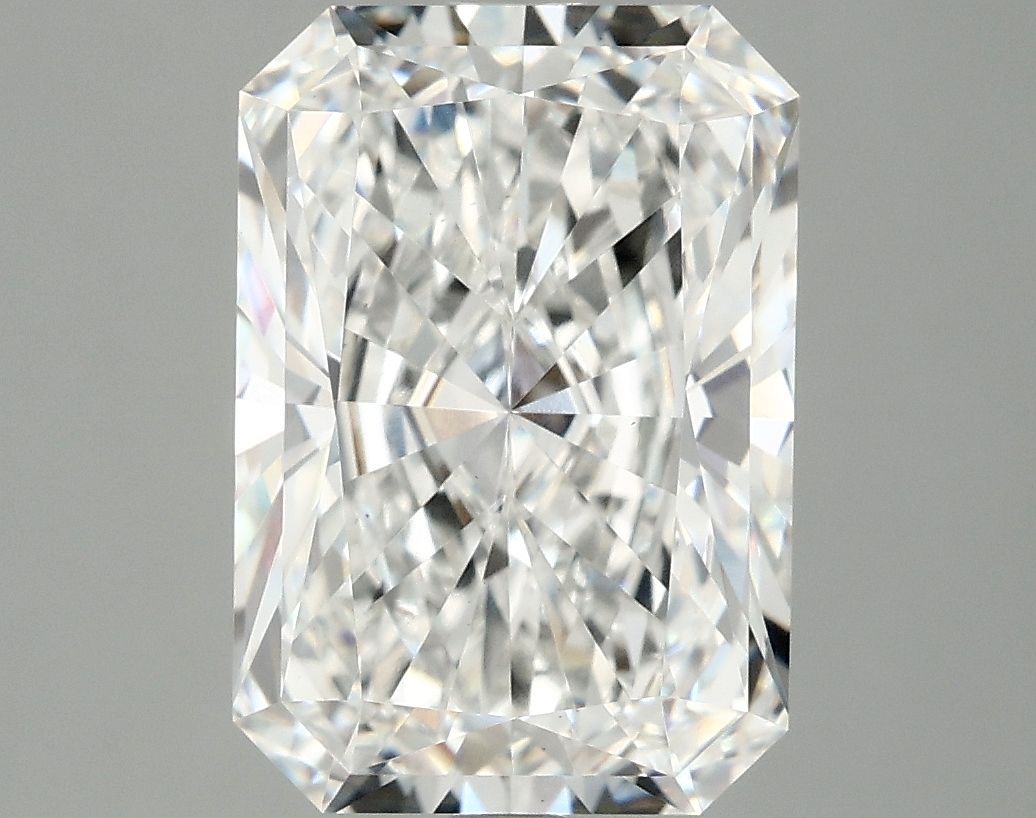 4.86 ct. radiant Lab Grown Diamond front image