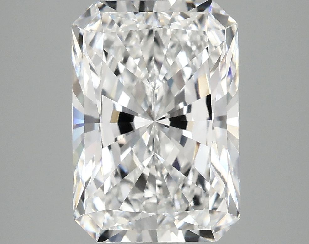 3.92 ct. radiant Lab Grown Diamond front image