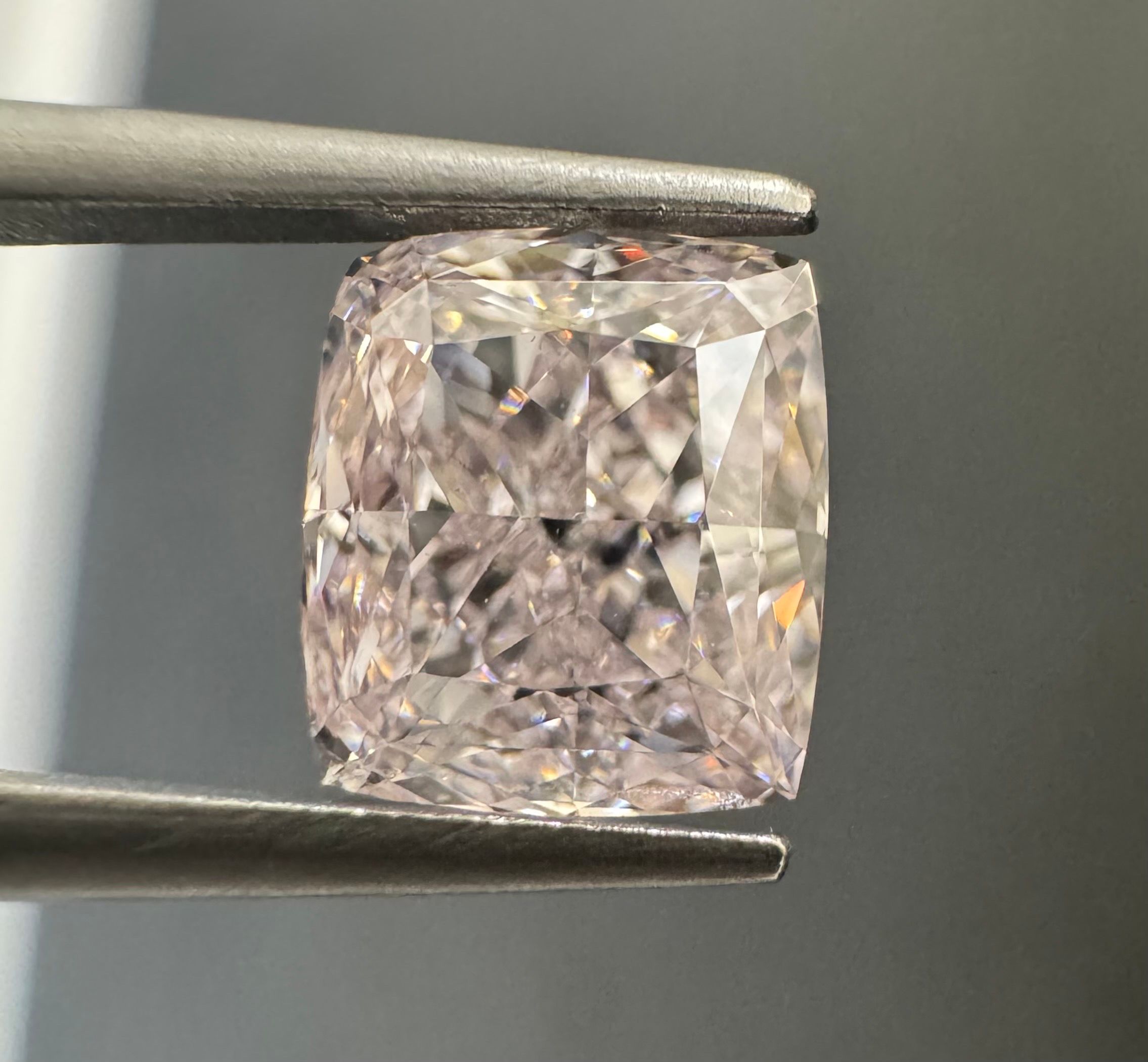 1.23 Carat Cushion modified Diamond Fancy Light Purplish Pink VS2
