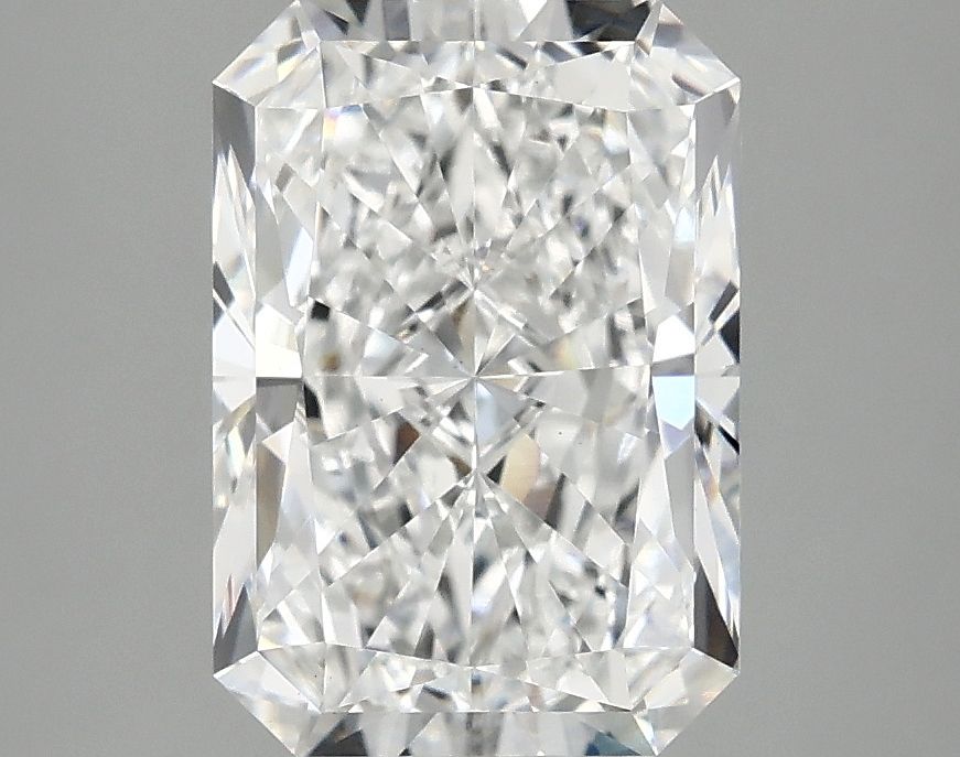 3.08 ct. radiant Lab Grown Diamond front image