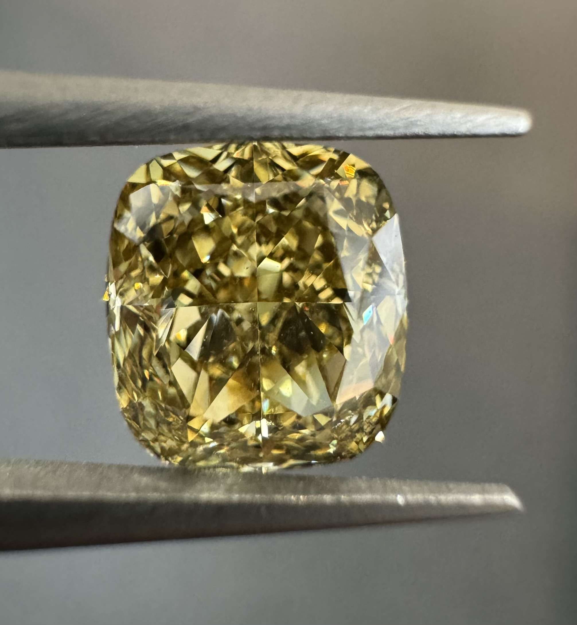 1.32 Carat Cushion brilliant Diamond Fancy Brown Yellow VS1