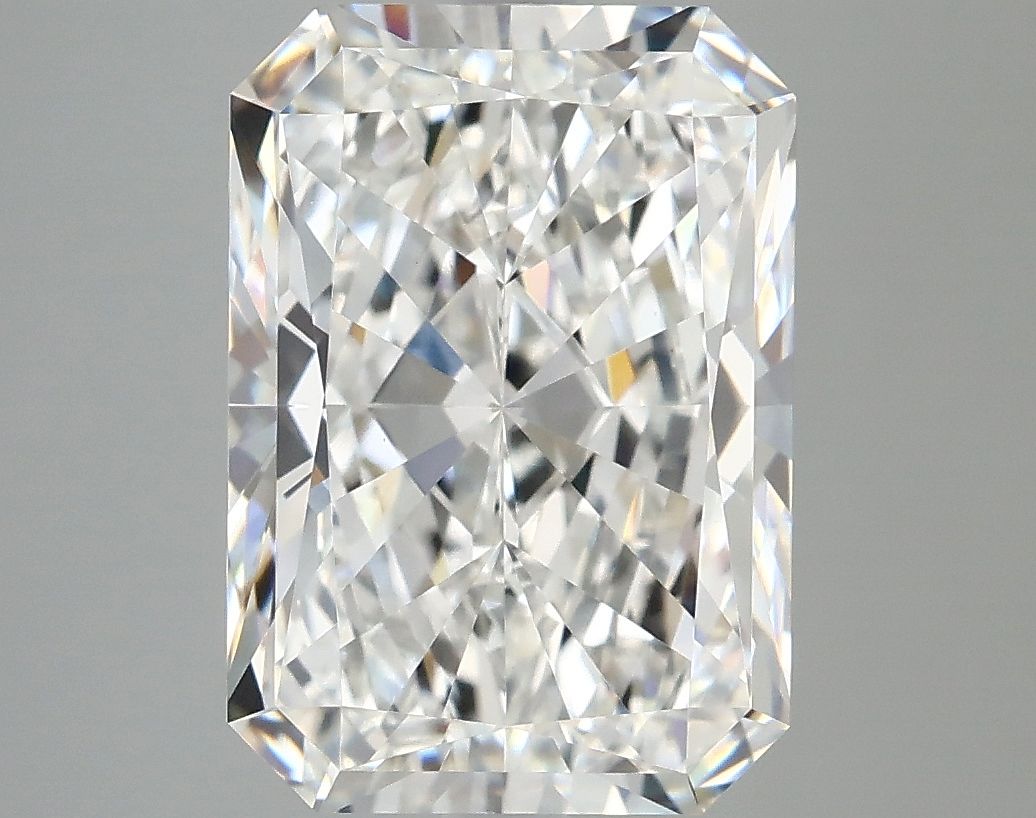 5.08 ct. radiant Lab Grown Diamond front image