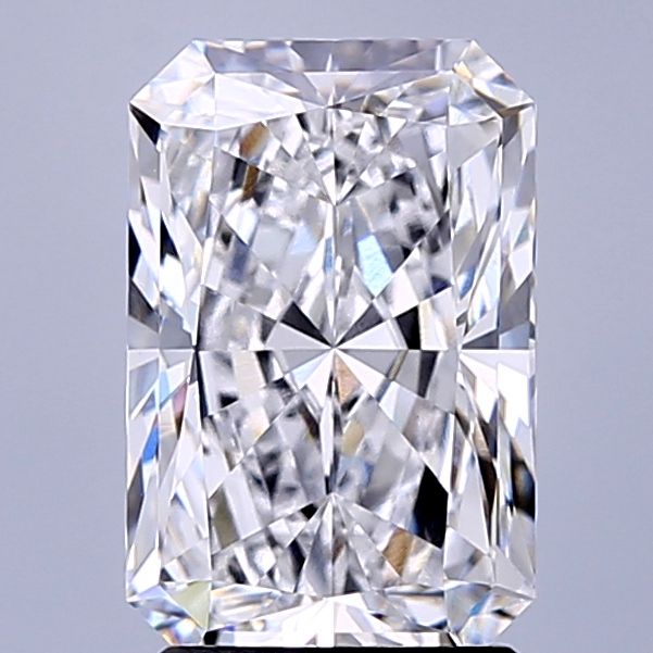2.72 ct. radiant Lab Grown Diamond front image