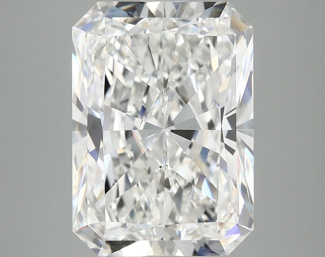 4.99 ct. radiant Lab Grown Diamond front image