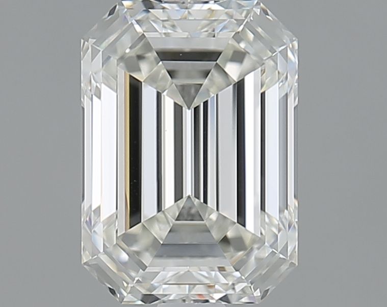 2.01 ct Emerald diamond