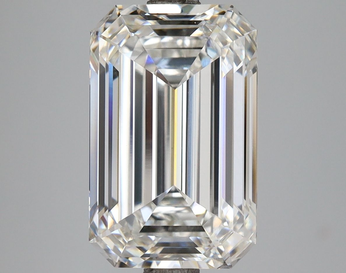 5.09 ct. emerald Lab Grown Diamond front image