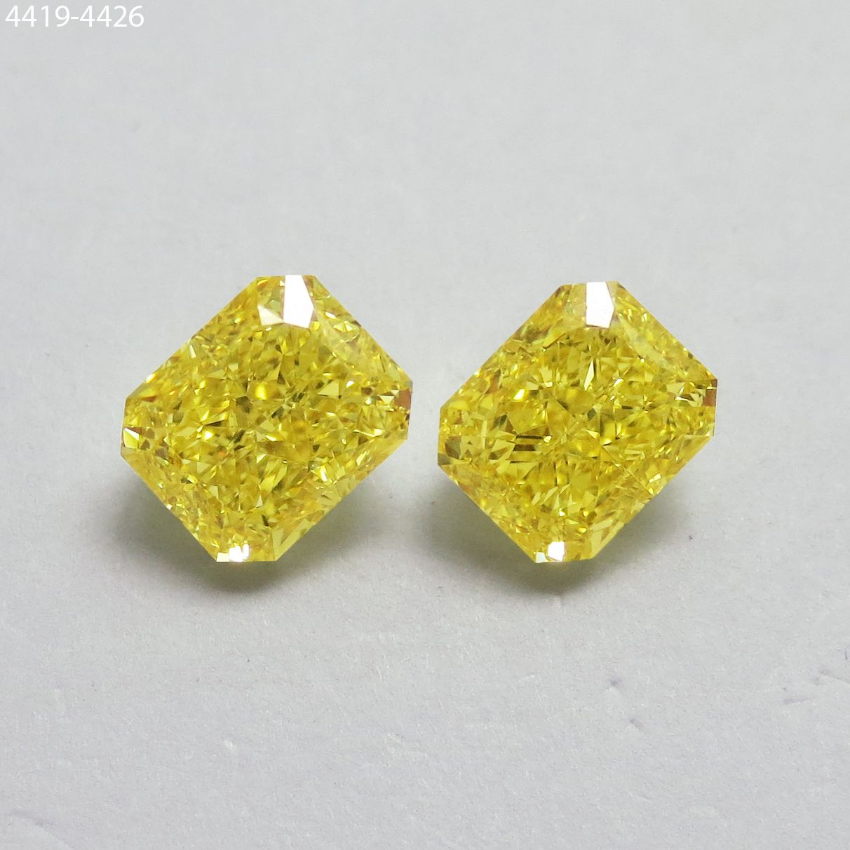 1.09 ct Radiant diamond