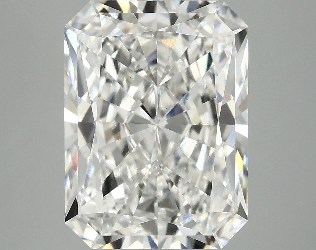 5.08 ct. radiant Lab Grown Diamond front image