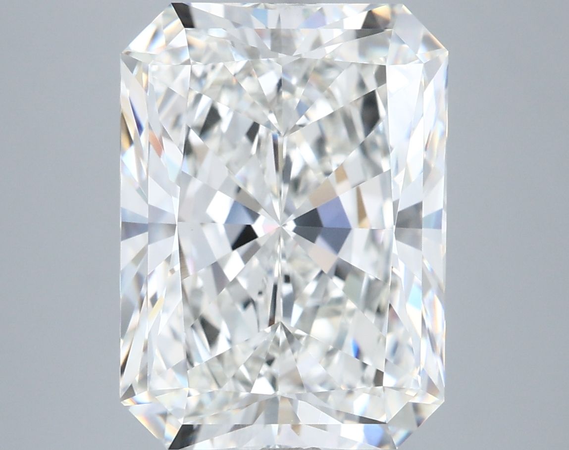 7.58 ct. radiant Lab Grown Diamond front image