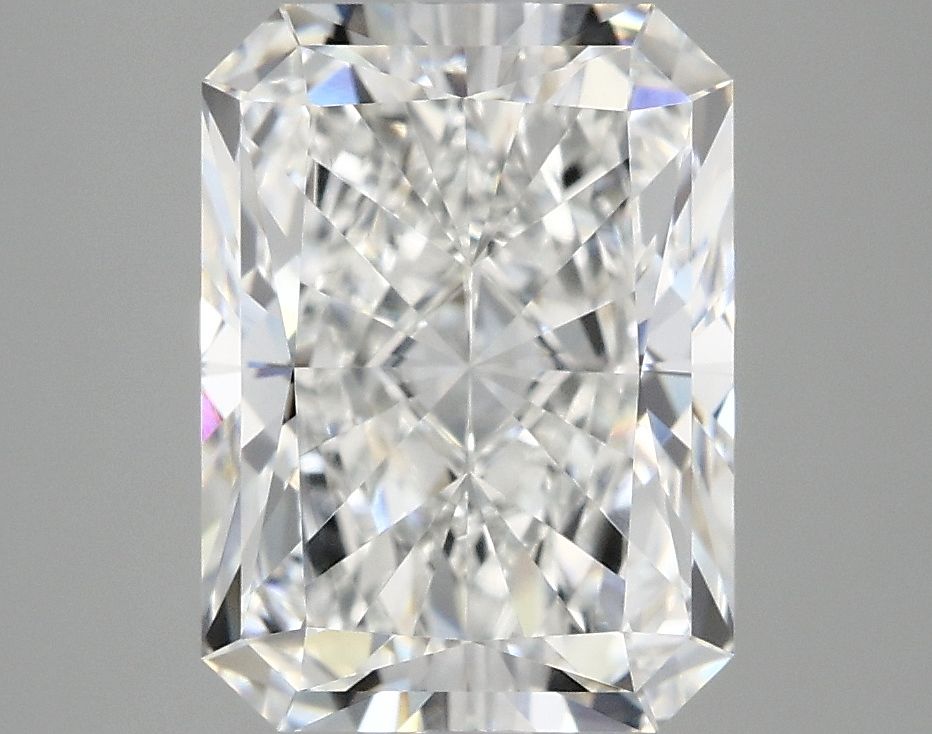 3.76 ct. radiant Lab Grown Diamond front image