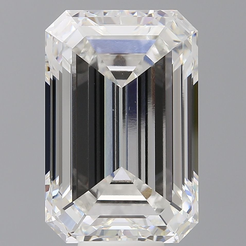 11.90 ct. emerald Lab Grown Diamond front image