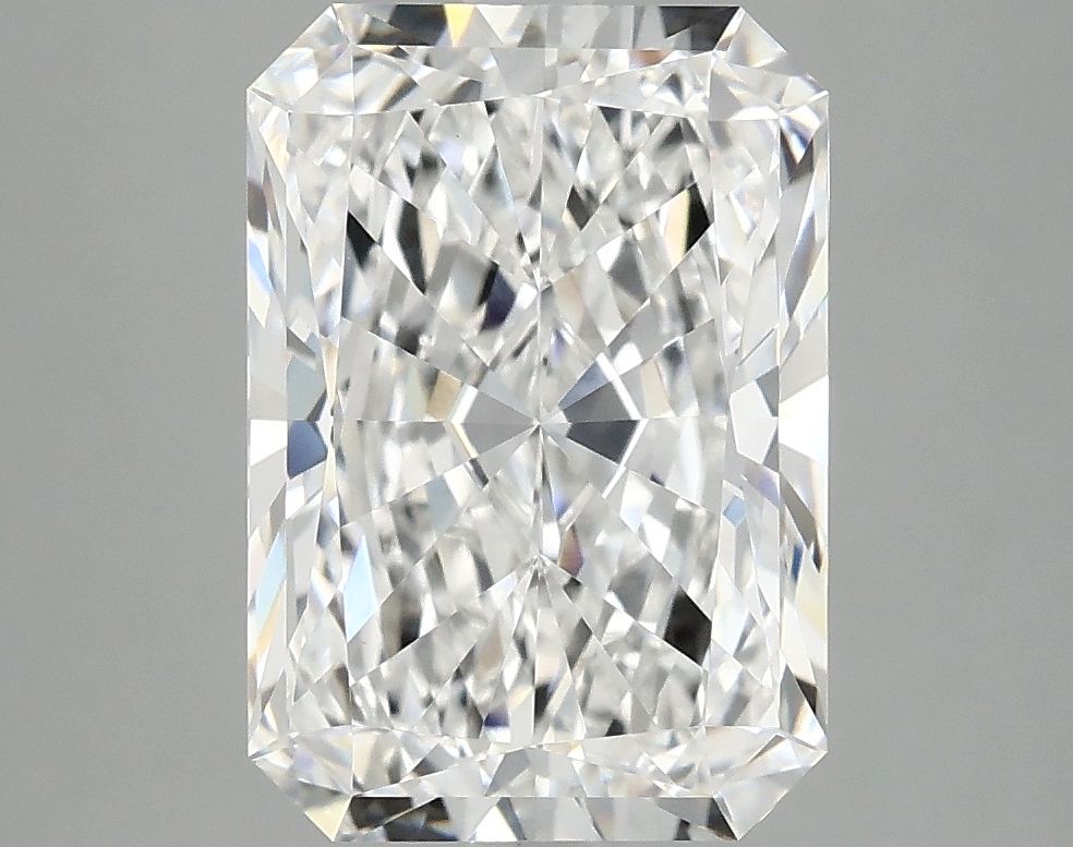 4.19 ct. radiant Lab Grown Diamond front image