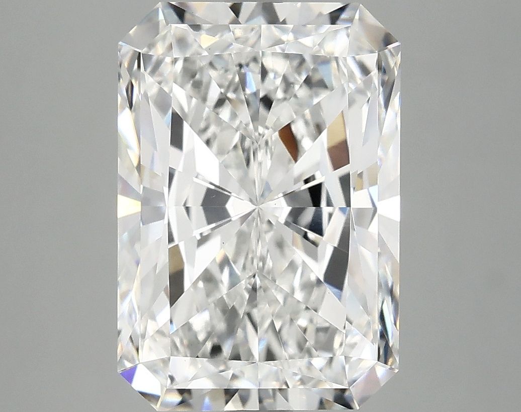 4.90 ct. radiant Lab Grown Diamond front image