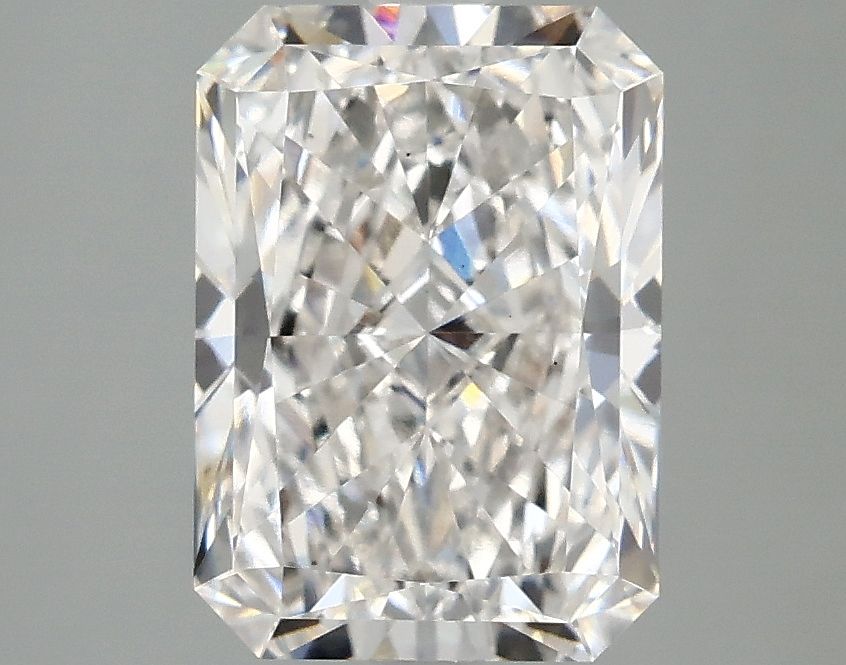 2.58 ct. radiant Lab Grown Diamond front image
