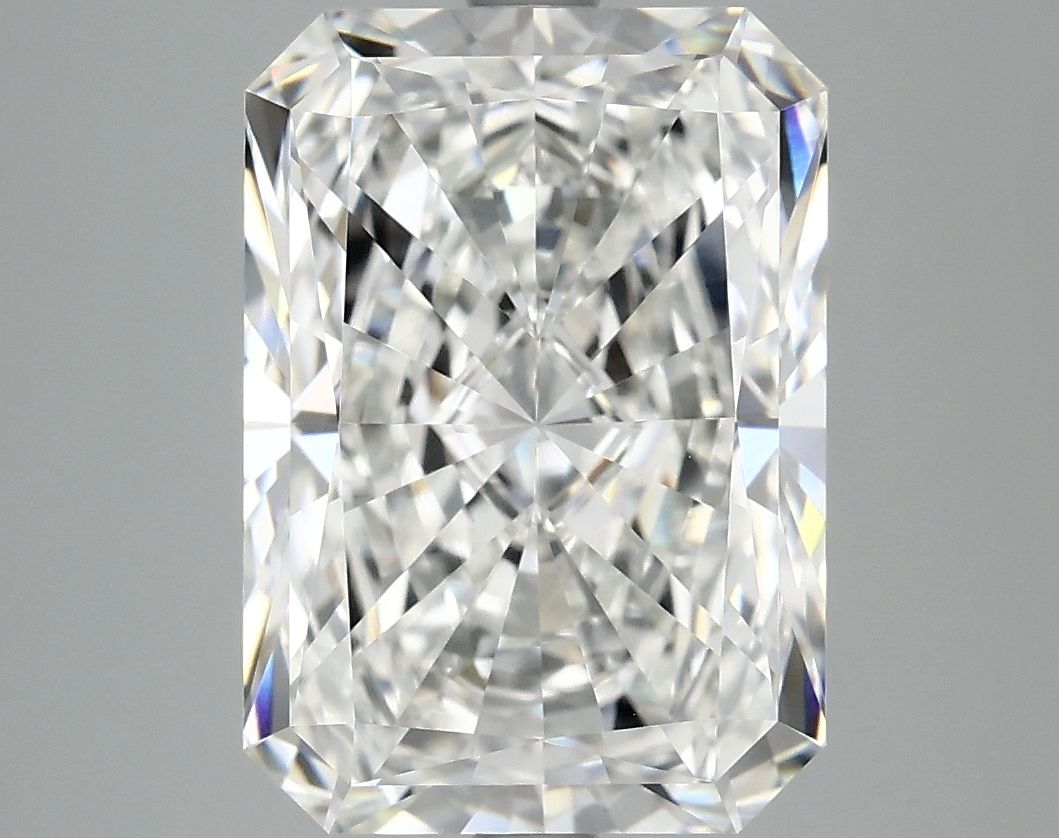 4.85 ct. radiant Lab Grown Diamond front image
