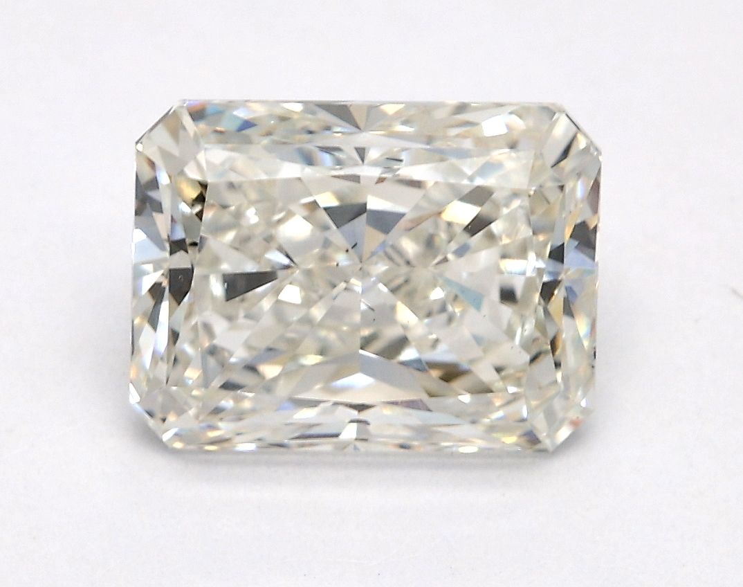 2.00 ct. radiant Lab Grown Diamond front image