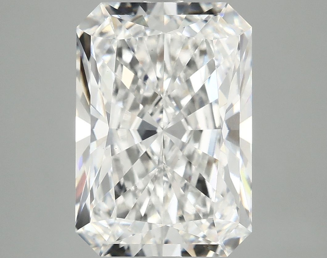 5.08 ct. radiant Lab Grown Diamond front image