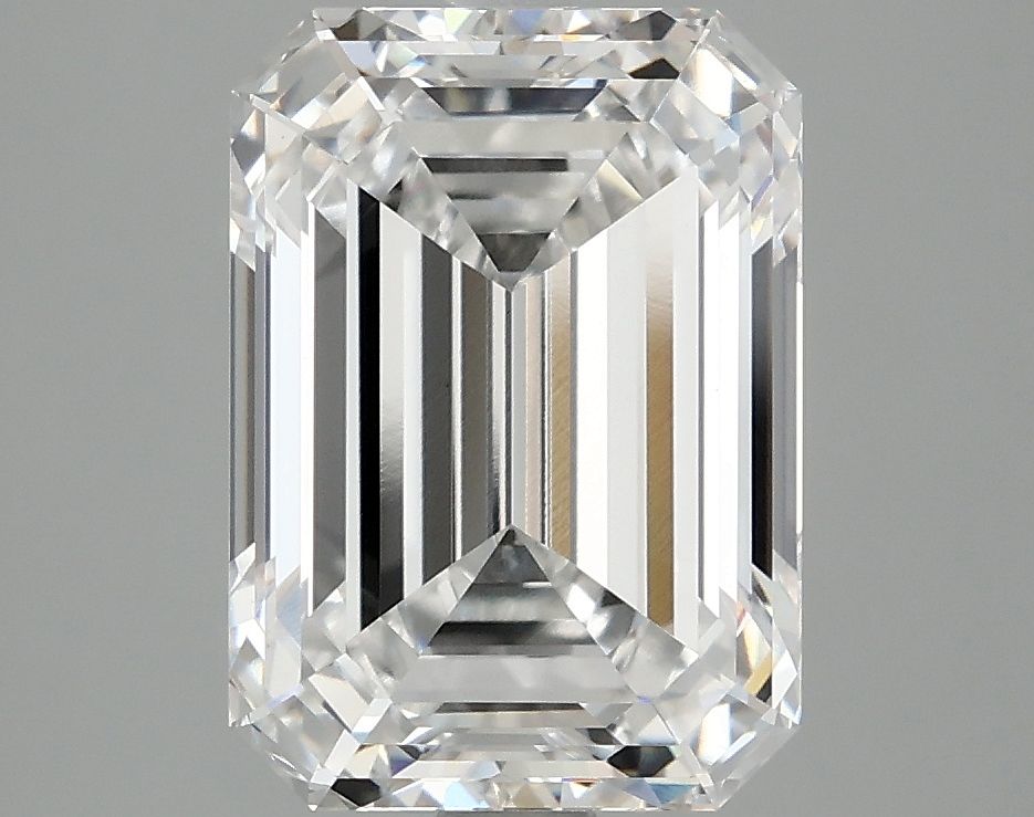 4.10 ct. emerald Lab Grown Diamond front image