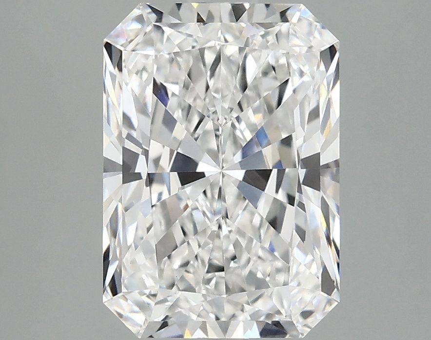 3.08 ct. radiant Lab Grown Diamond front image